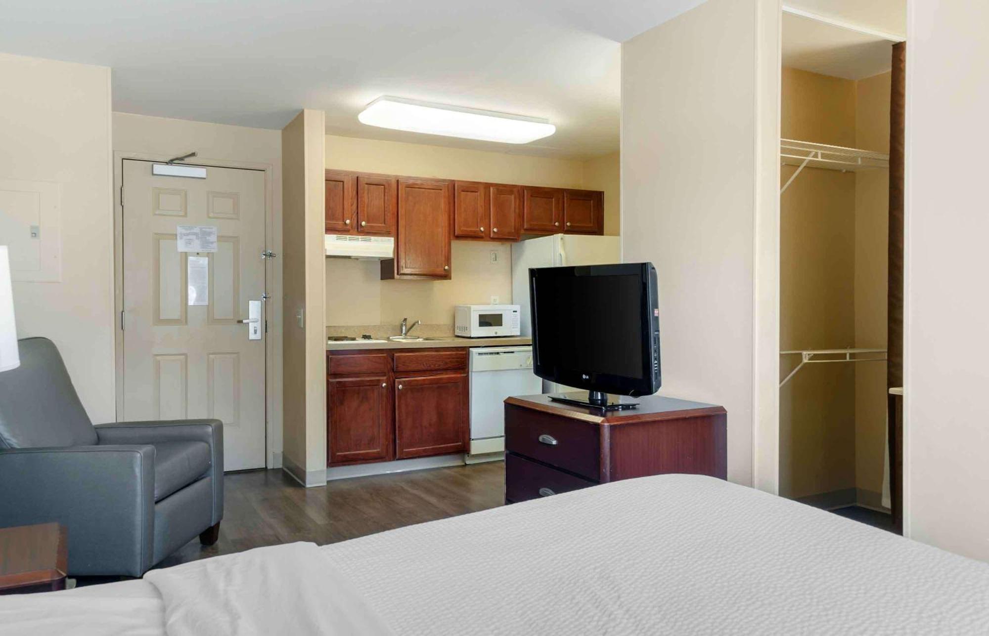 Extended Stay America Suites - Indianapolis - Northwest - I-465 Ngoại thất bức ảnh
